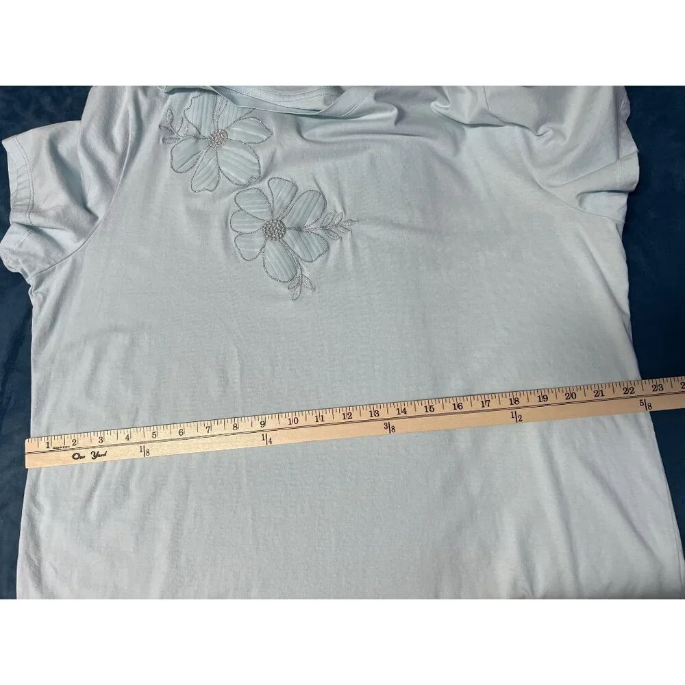Talbots Embroidered Floral Light Blue Cotton Top Womens XL CASUAL CAREERWEAR - Picture 8 of 8